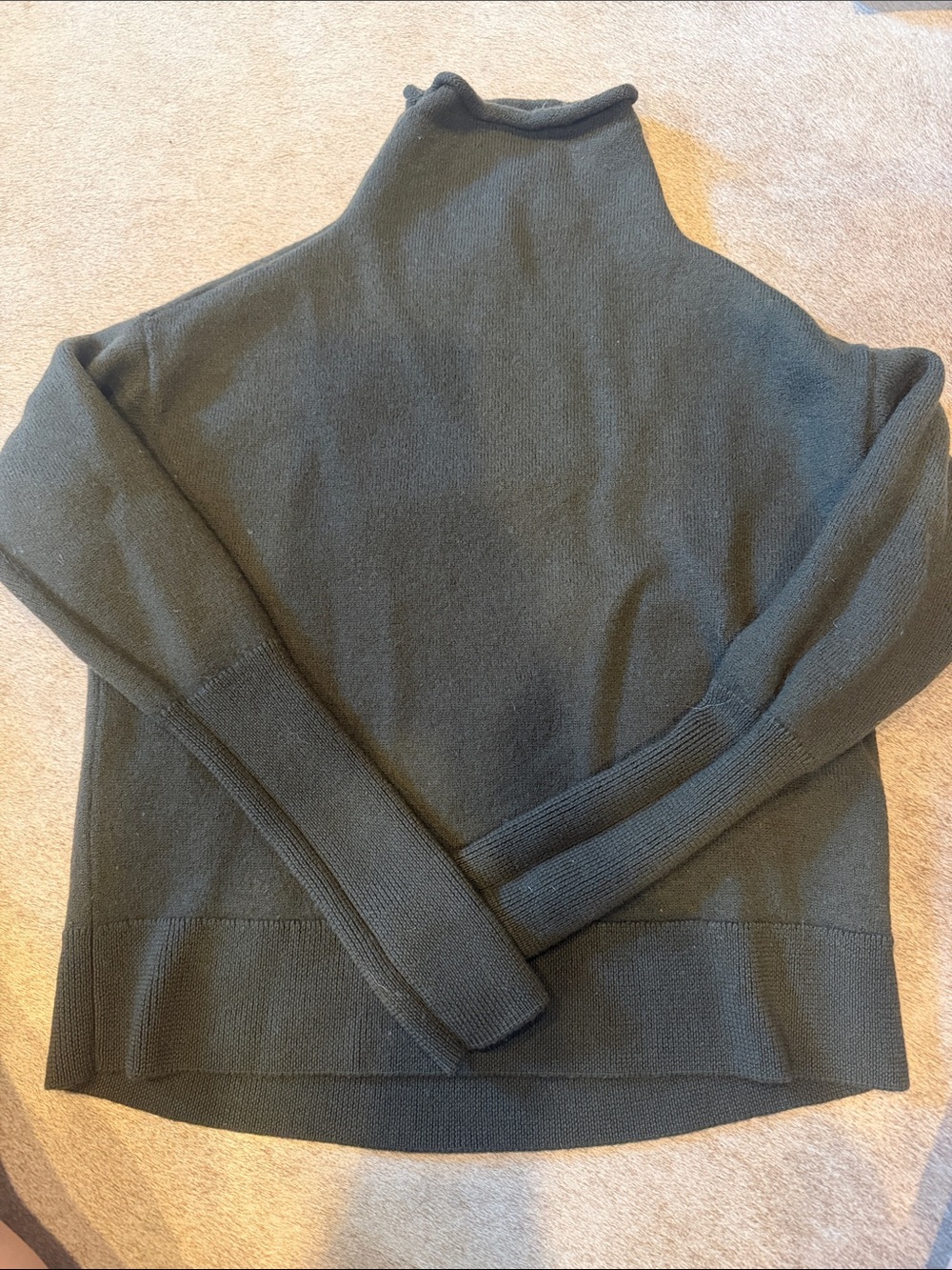 Women's Green Sweater